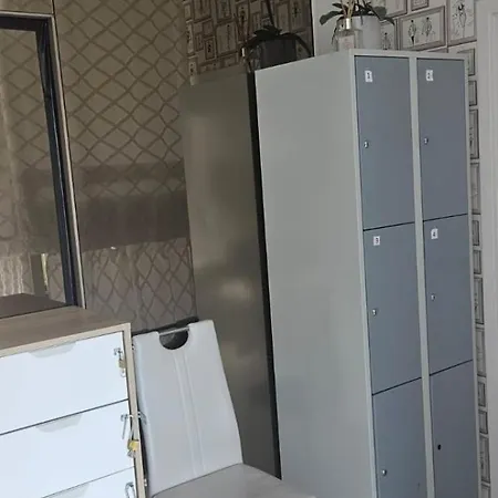Viktoria Budget *