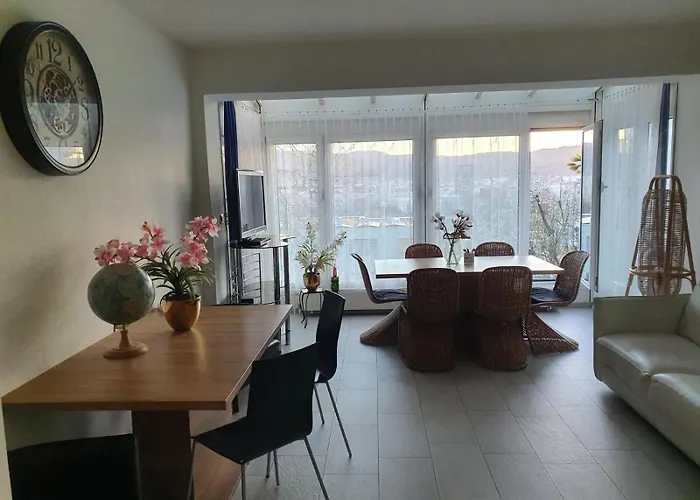 Viktoria Budget 旅馆 *